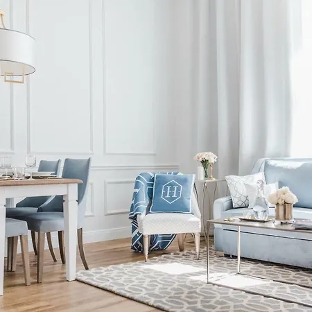 Apartment Golden Place *