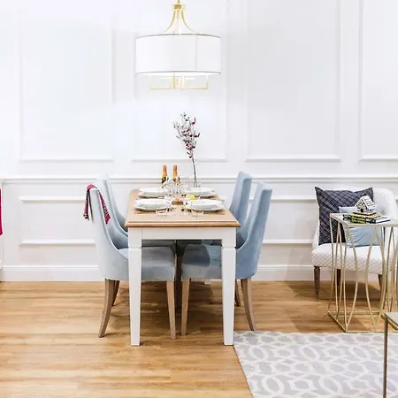 Apartment Golden Place *
