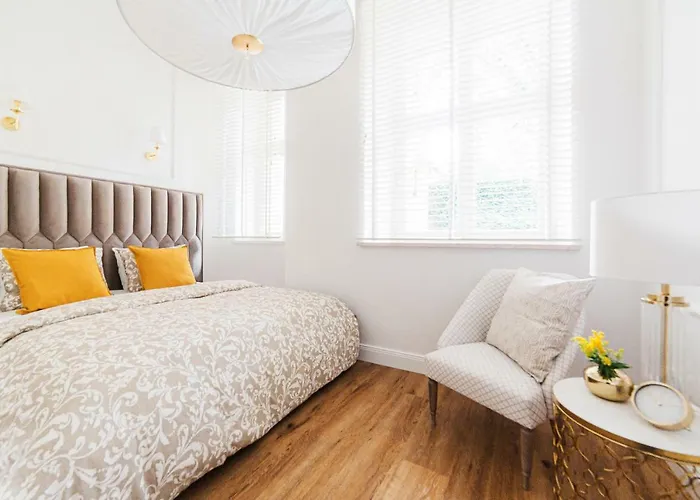 Apartment Golden Place *